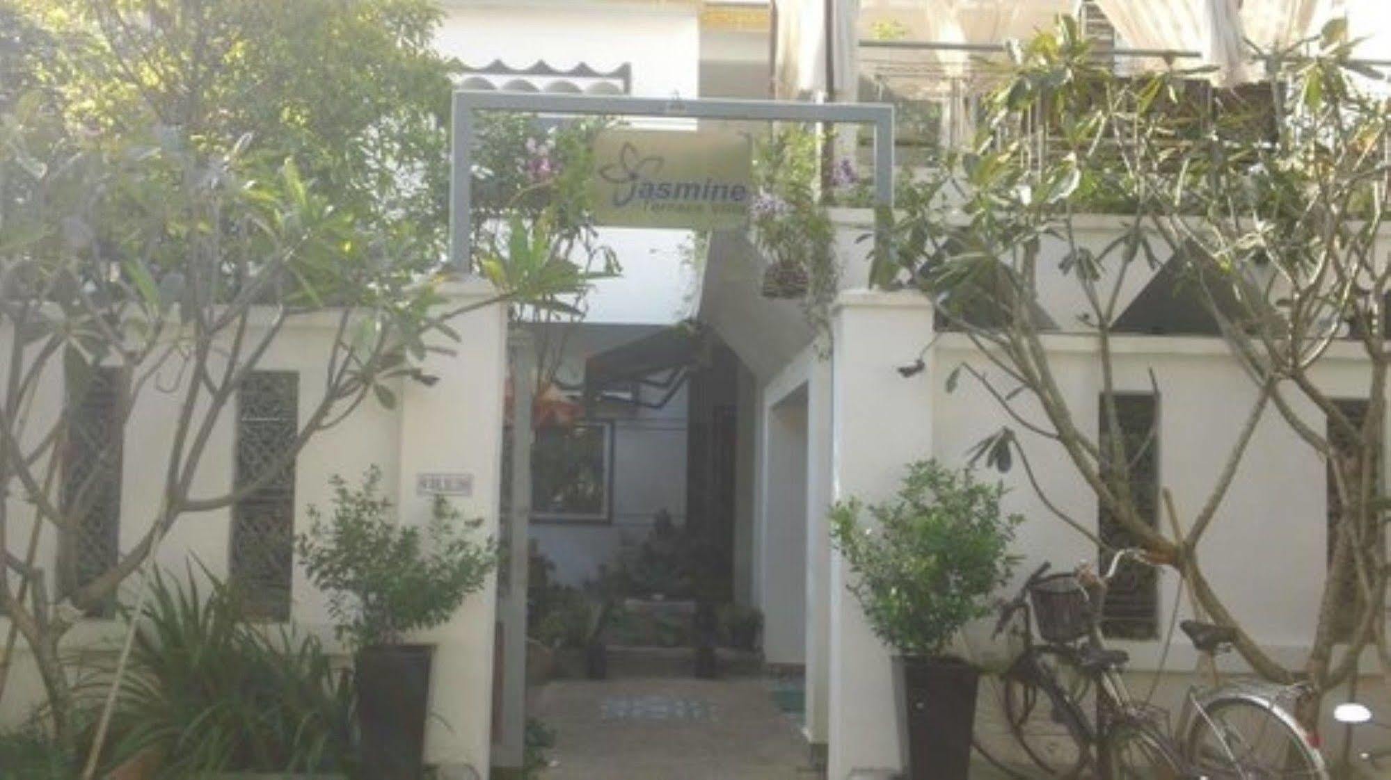 Jasmine Terrace Villa Phnom Penh Exteriör bild
